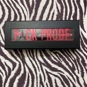 Jeffree Star mascara